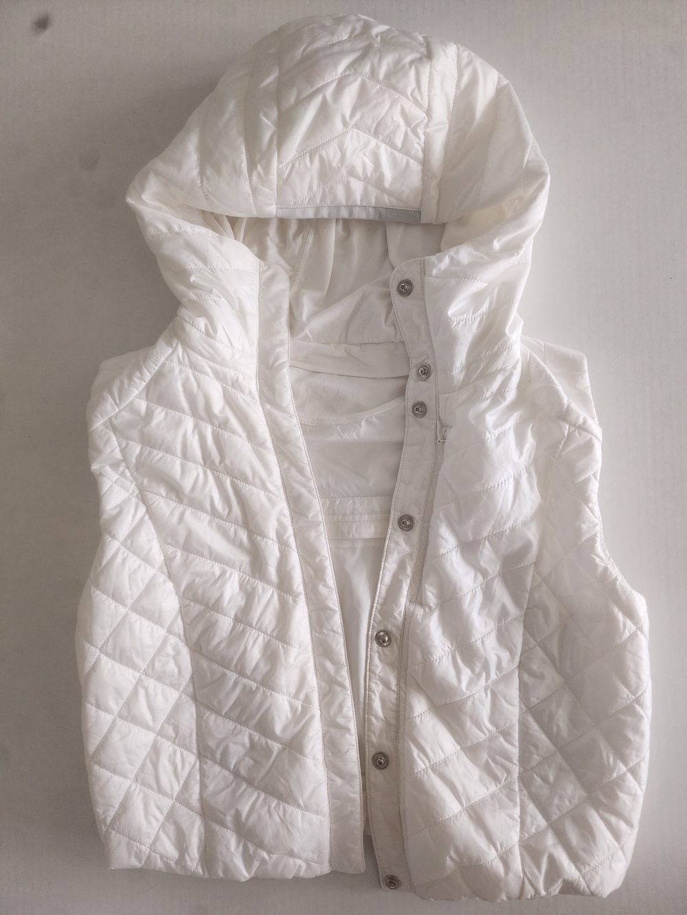 Lululemon Quilted Hooded Puffer Vest in White